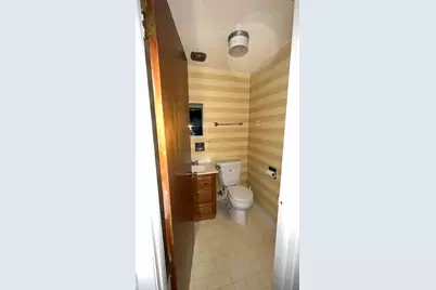 9067 N Clifton Avenue, Niles, IL 60714 - Photo 19