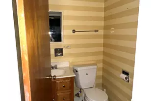 9067 N Clifton Ave, Niles, IL 60714 - Photo 19