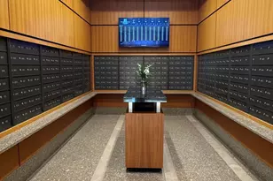 400 N La Salle Dr, Chicago, IL 60654 - Photo 3