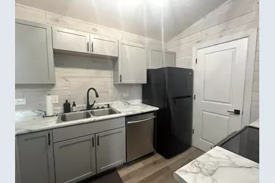 1371 Cunat Court #2A, Lake in the Hills, IL 60156 - Photo 7