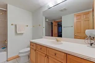 37108 N Kimberwick Ln, Wadsworth, IL 60083 - Photo 41