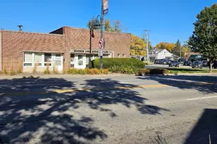 909 E 31st St, La Grange Park, IL 60526 - Photo 1