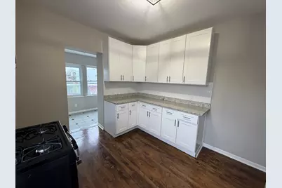 3017 W Fullerton Avenue, Chicago, IL 60647 - Photo 3