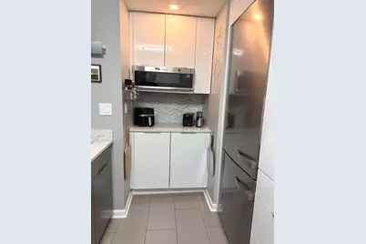 6033 N Sheridan Road #15L, Chicago, IL 60660 - Photo 15