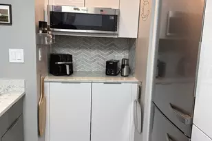 6033 N Sheridan Rd, Chicago, IL 60660 - Photo 15