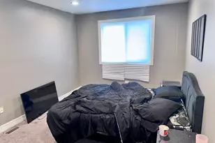 15128 Marshfield Ave, Harvey, IL 60426 - Photo 23