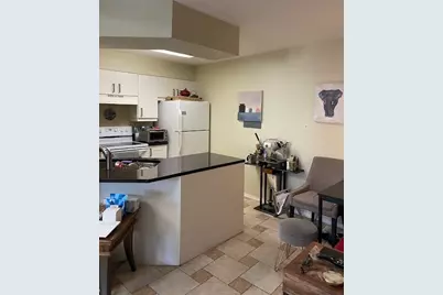 1255 Wyndham Drive #201, Palatine, IL 60074 - Photo 5