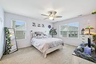 3828 Gansett Pkwy, Elgin, IL 60124 - Photo 11