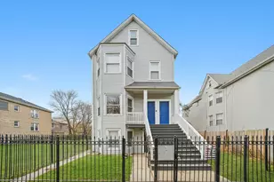 8026 S Coles Ave, Chicago, IL 60617 - Photo 1