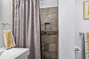 506 W Oneida St, Joliet, IL 60435 - Photo 31