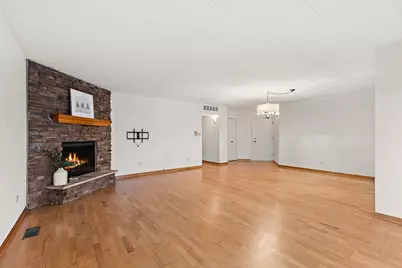 13212 S Oak Hills Parkway #1A, Palos Heights, IL 60463 - Photo 9