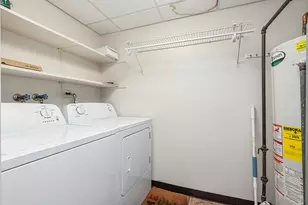 13212 S Oak Hills Pkwy, Palos Heights, IL 60463 - Photo 23