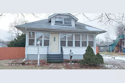 628 Monroe Street, Aurora, IL 60505 - Photo 7