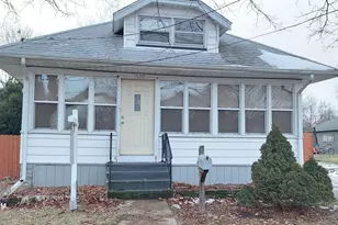 628 Monroe St, Aurora, IL 60505 - Photo 7