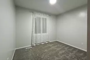 5505 W Shore Dr, McHenry, IL 60050 - Photo 11