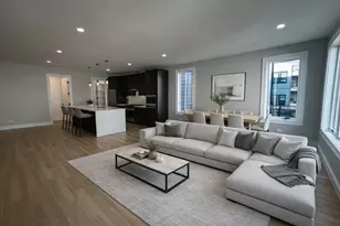 4243 N Damen Ave, Chicago, IL 60618 - Photo 3