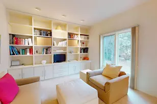 9S310 Woodcreek Pl, Downers Grove, IL 60516 - Photo 17