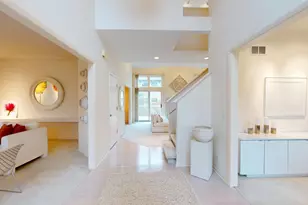 9S310 Woodcreek Pl, Downers Grove, IL 60516 - Photo 5