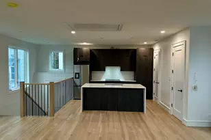 4243 N Damen Ave, Chicago, IL 60618 - Photo 5