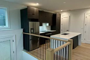 4243 N Damen Ave, Chicago, IL 60618 - Photo 7