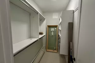 4243 N Damen Ave, Chicago, IL 60618 - Photo 19