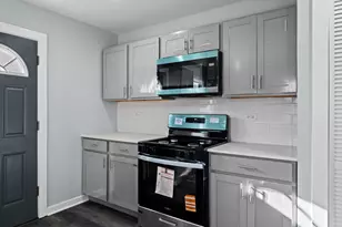 21616 Peterson Ave, Sauk Village, IL 60411 - Photo 7