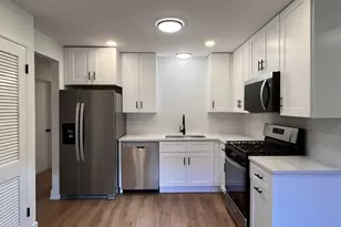 5220 State Rd, Burbank, IL 60459 - Photo 9