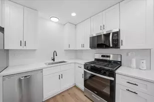 5220 State Rd, Burbank, IL 60459 - Photo 7