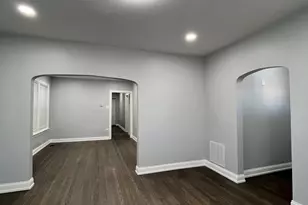 8822 S Wood St, Chicago, IL 60620 - Photo 7