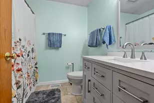 1421 Godfrey Dr, Normal, IL 61761 - Photo 17