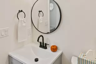 1109 Kerry Ln, Joliet, IL 60431 - Photo 9