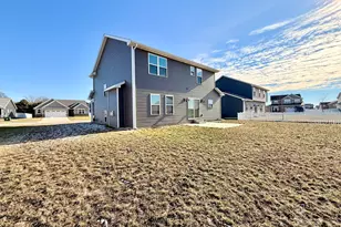 715 Rapp Dr, Mahomet, IL 61853 - Photo 37