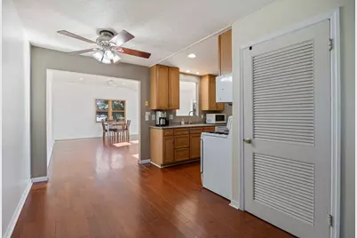 [Address not provided], Carol Stream, IL 60188 - Photo 5