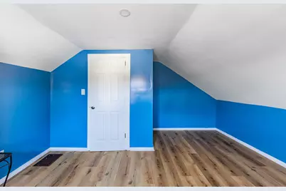 643 Wing Street, Elgin, IL 60123 - Photo 23