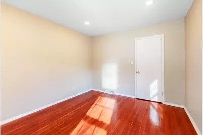 643 Wing Street, Elgin, IL 60123 - Photo 15