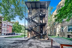 624 Clark St, Evanston, IL 60201 - Photo 7