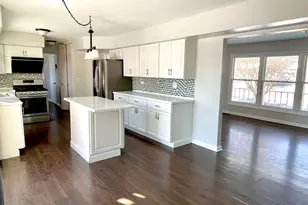 8217 N Carrolton Ct, Hanover Park, IL 60133 - Photo 11