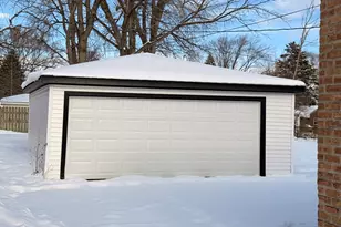 118 Windsor Ln, Glendale Heights, IL 60139 - Photo 19