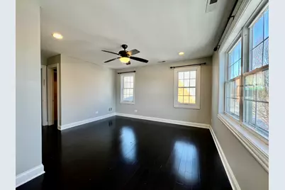 9210 S Trumbull Avenue, Evergreen Park, IL 60805 - Photo 13