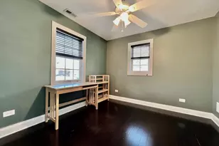 9210 S Trumbull Ave, Evergreen Park, IL 60805 - Photo 19