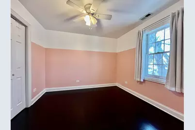 9210 S Trumbull Avenue, Evergreen Park, IL 60805 - Photo 17