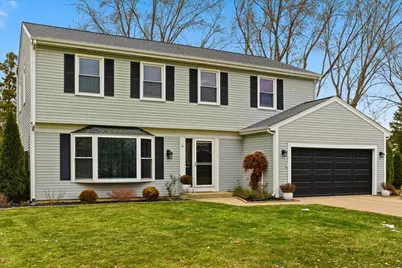 6 Saint Ives Lane, Vernon Hills, IL 60061 - Photo 1