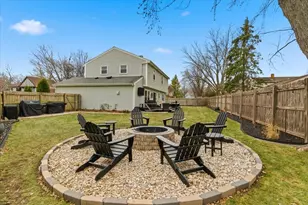 6 St Ives Ln, Vernon Hills, IL 60061 - Photo 31