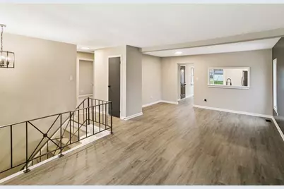 2525 223rd Street, Sauk Village, IL 60411 - Photo 5