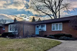 [Address not provided], Arlington Heights, IL 60004 - Photo 1