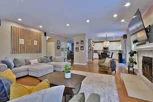 377 Geneva Ln, Cary, IL 60013 - Photo 19