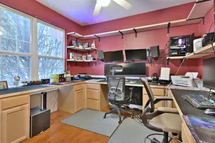 377 Geneva Ln, Cary, IL 60013 - Photo 31