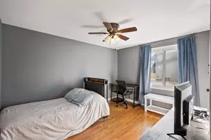 8948 S Main St, Hometown, IL 60456 - Photo 11