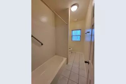 7141 S Euclid Avenue #3, Chicago, IL 60649 - Photo 11