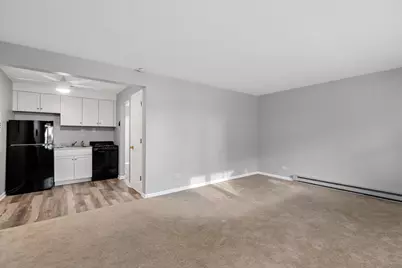 6256 W 64th Place #202, Chicago, IL 60638 - Photo 7